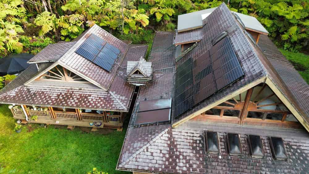 Roof Repair Services image