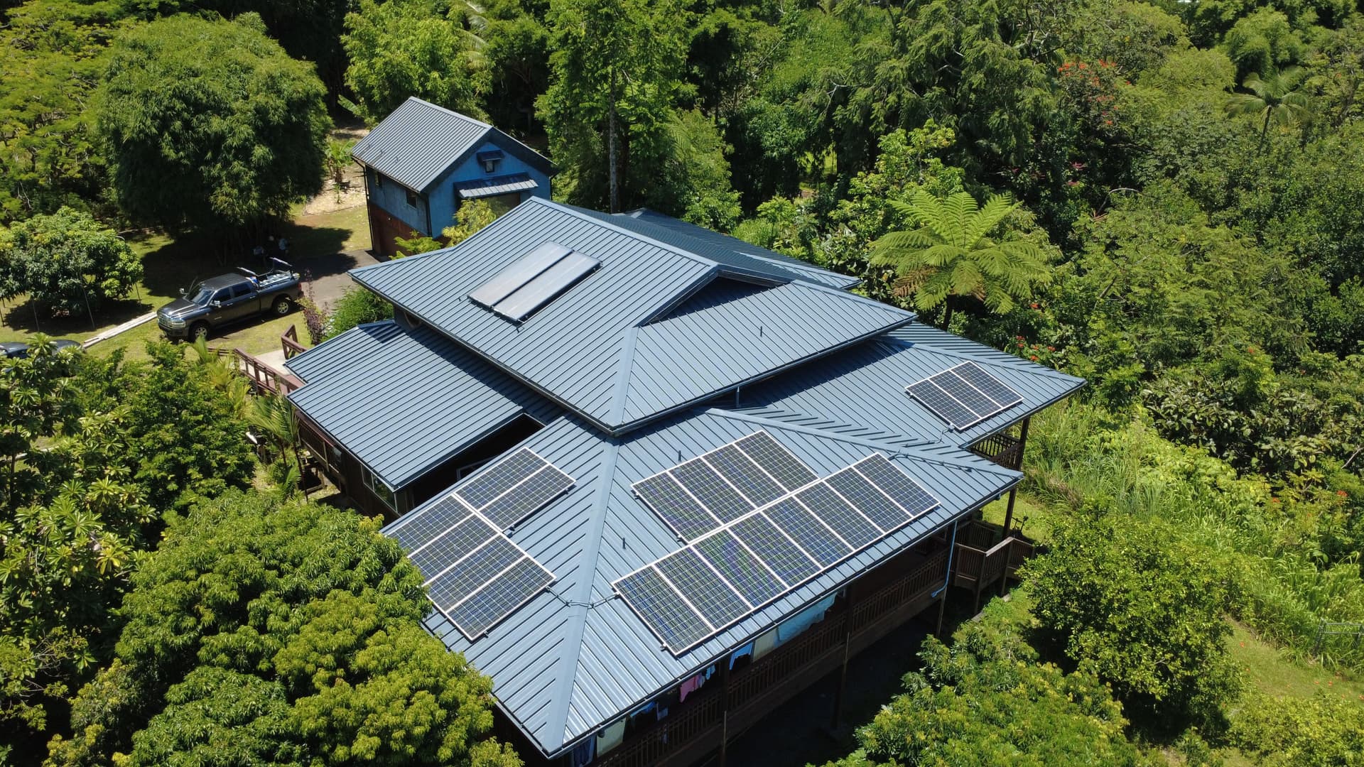 Gallery photos for Metal Roof Restoration on a Hawaii Home with Solar Panels: Image #7