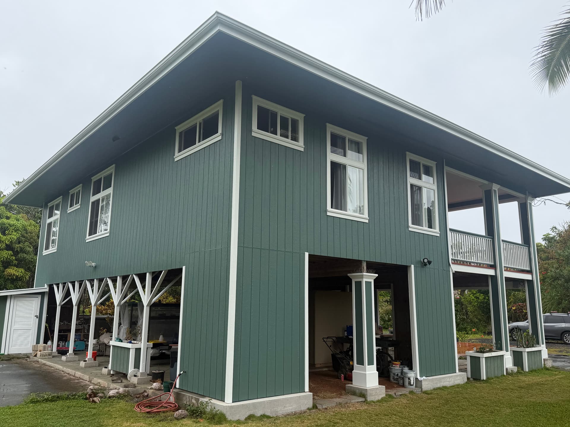Gallery photos for Full Exterior Repaint on a Hawaii Home Done Right: Image #2
