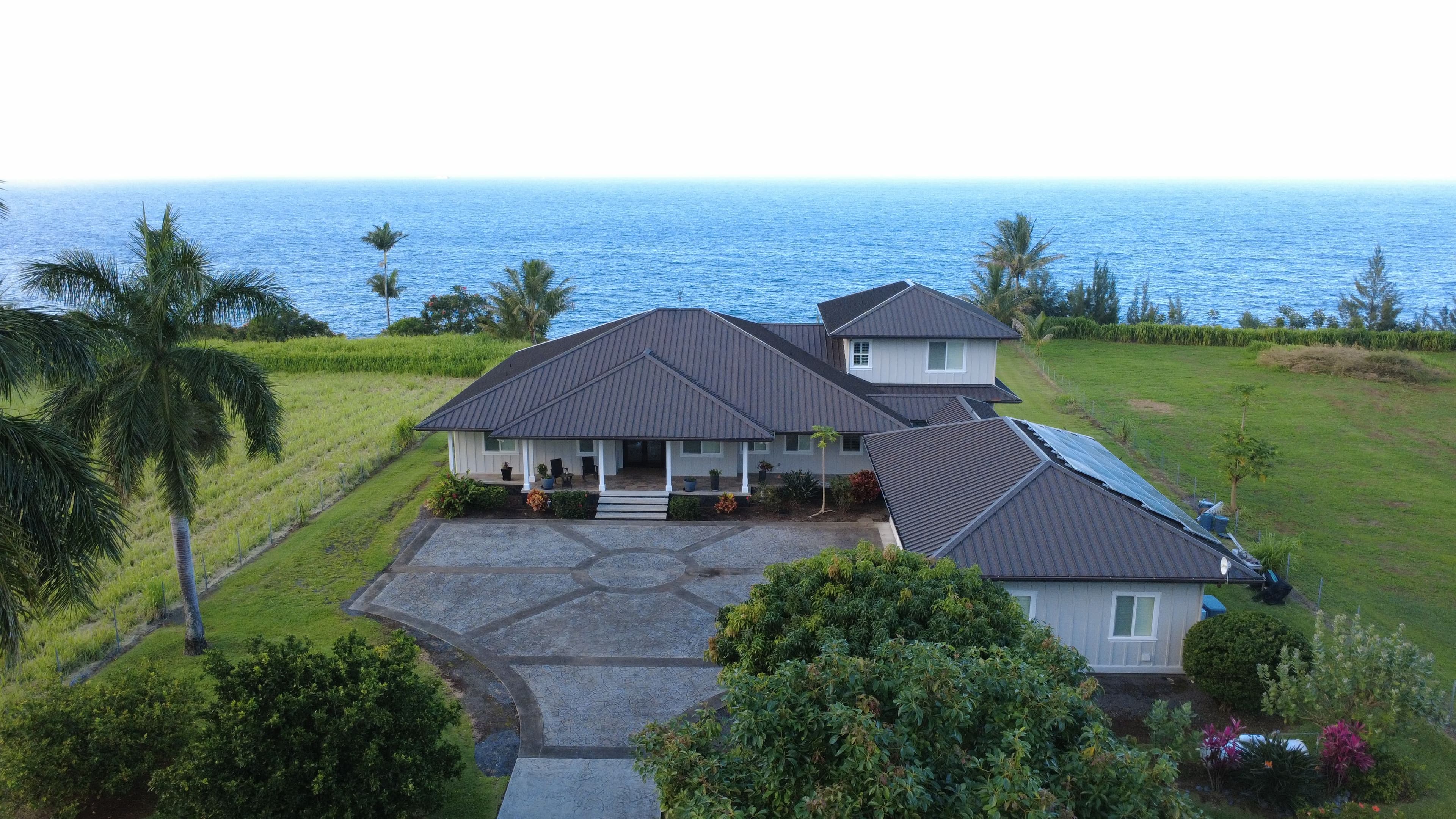 Project Full Exterior Paint Job on a Hakalau Home Built to Last image
