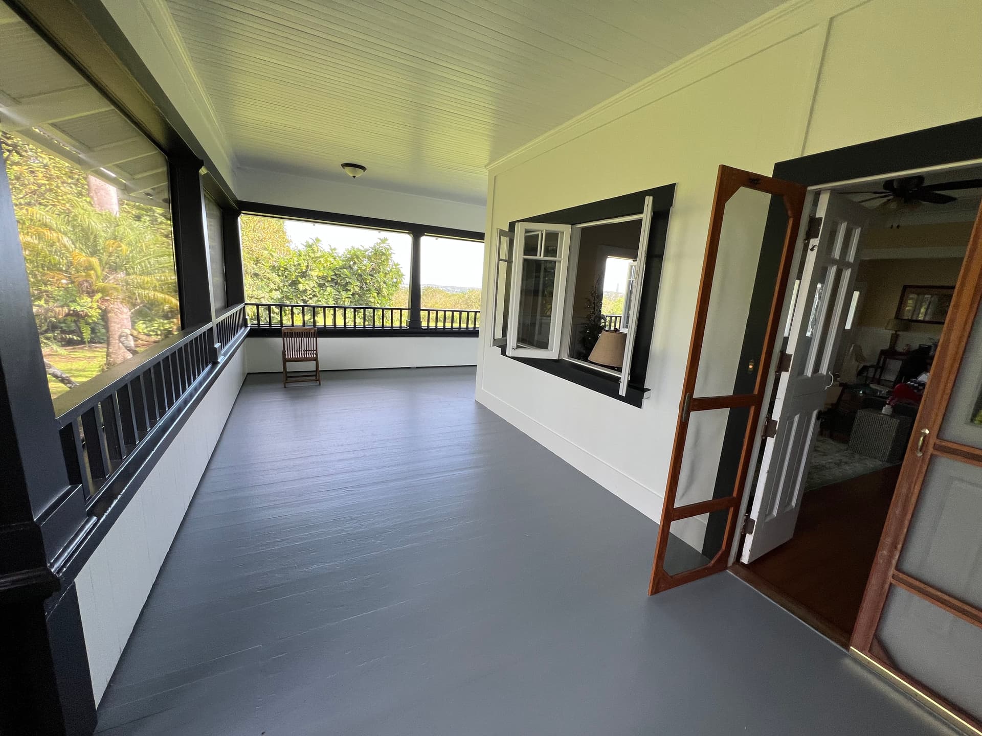 Gallery photos for Stunning Home Makeover in Hawaii's Tropical Paradise: Image #2