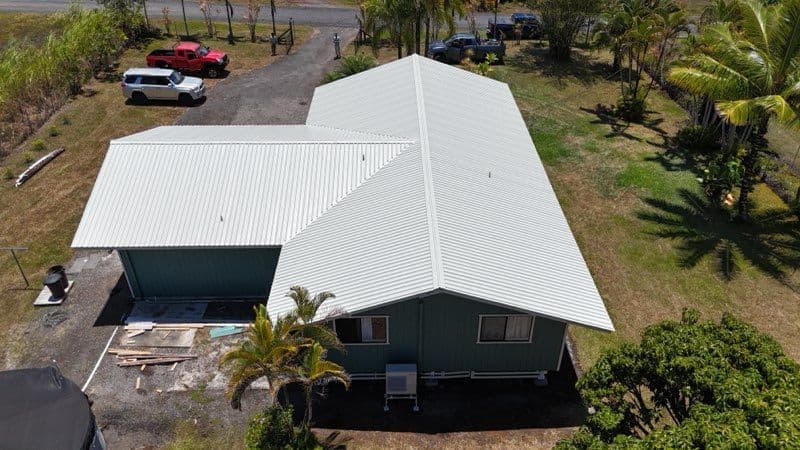 Gallery photos for Stunning Metal Roof Transformation in Hawaiian Paradise Park: Image #1