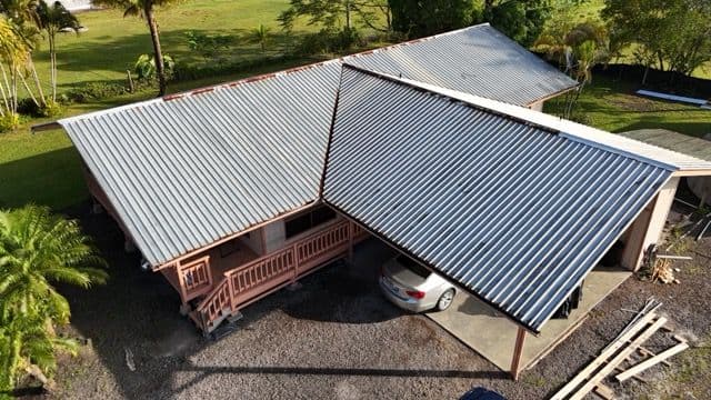 Gallery photos for Stunning Metal Roof Transformation in Hawaiian Paradise Park: Image #2