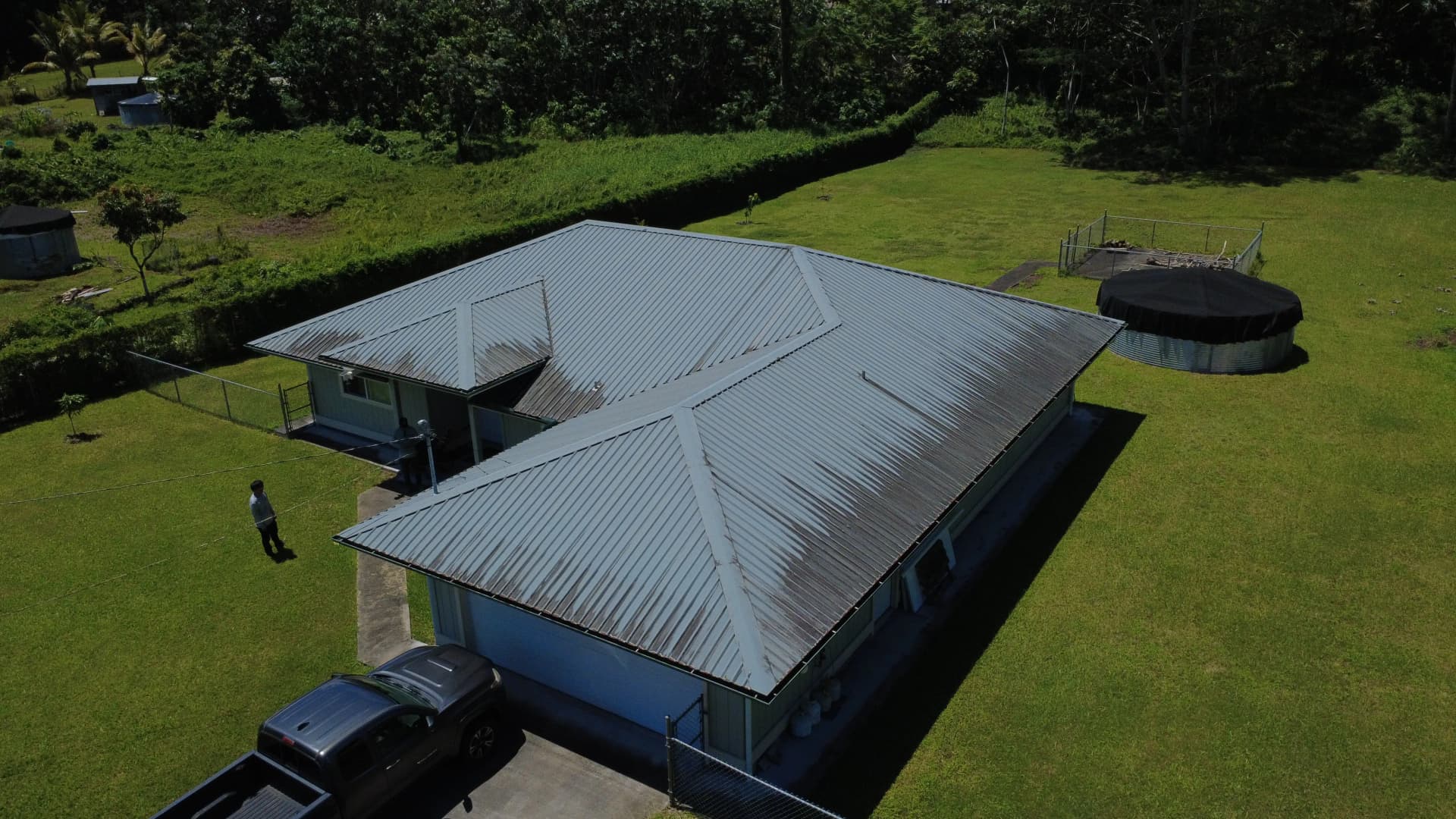 Gallery photos for Hawaii Metal Roof Restoration That Actually Holds Up: Image #2