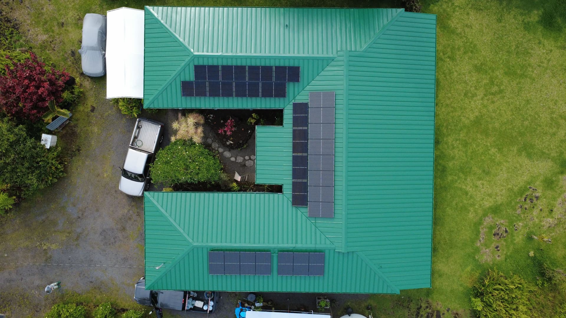 Rusty Metal Roof Gets a Full Restoration in Keaau image