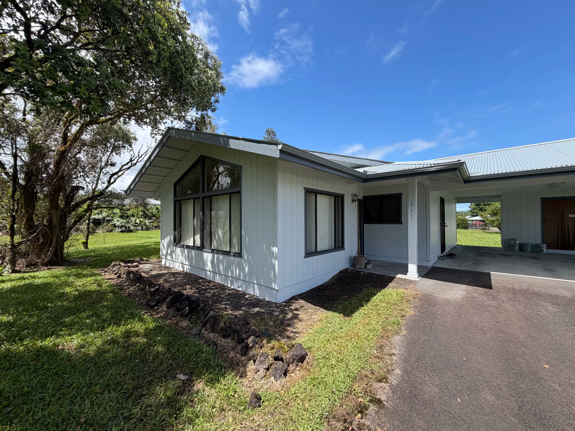 Gallery photos for Full Exterior Restoration on a Hawaii Home - Peeling Paint to Clean Finish: Image #7