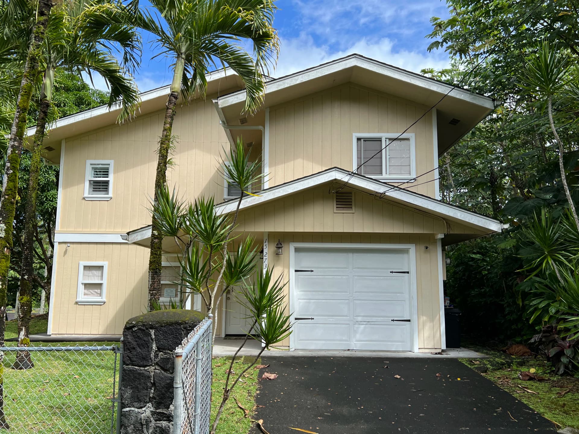 Gallery photos for Hawaii Home Exterior Painting Done Right - Full Restoration Included: Image #6