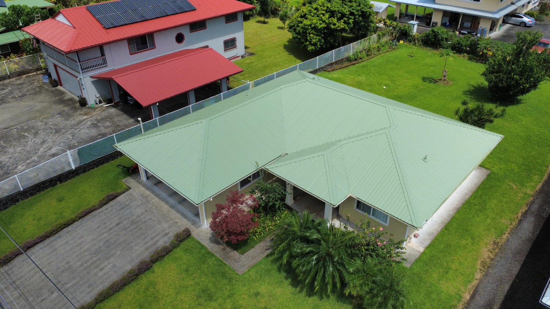 Gallery photos for Hilo Metal Roof Wash, Rust Treatment and Full Paint Restoration: Image #4