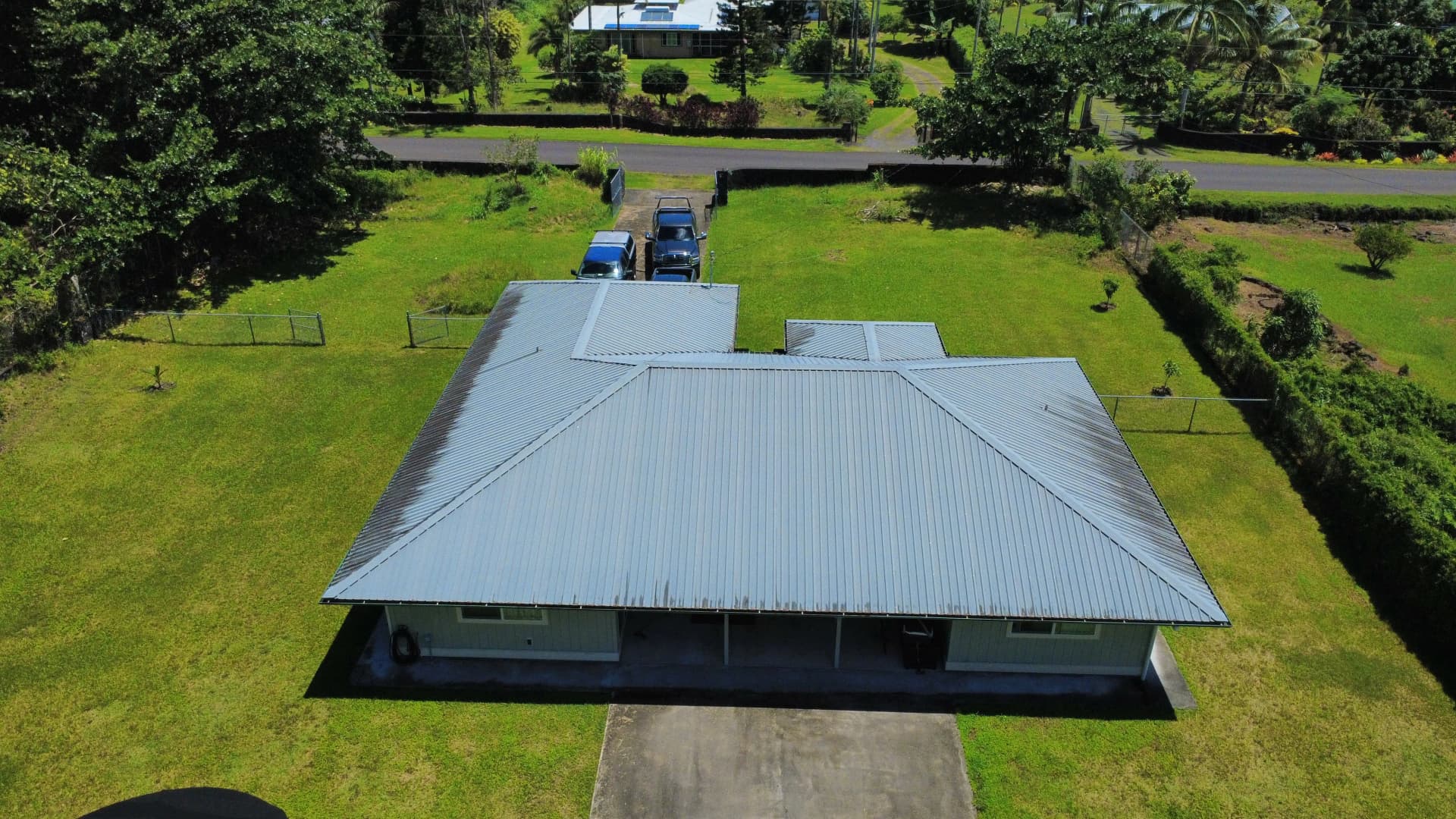 Gallery photos for Hawaii Metal Roof Restoration That Actually Holds Up: Image #3