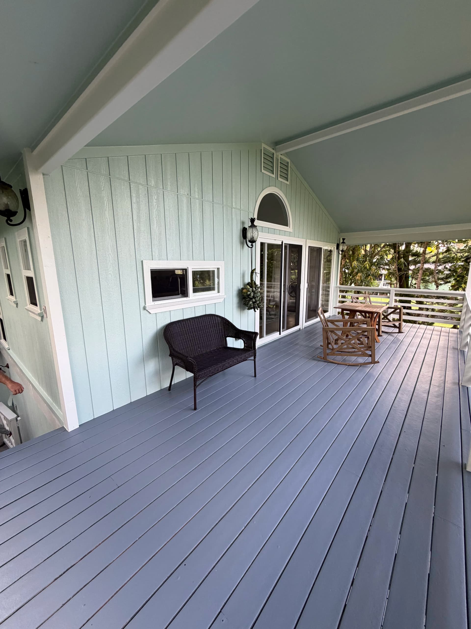 Gallery photos for Hawaii Home Exterior Painting Done Right - Full Restoration Included: Image #5
