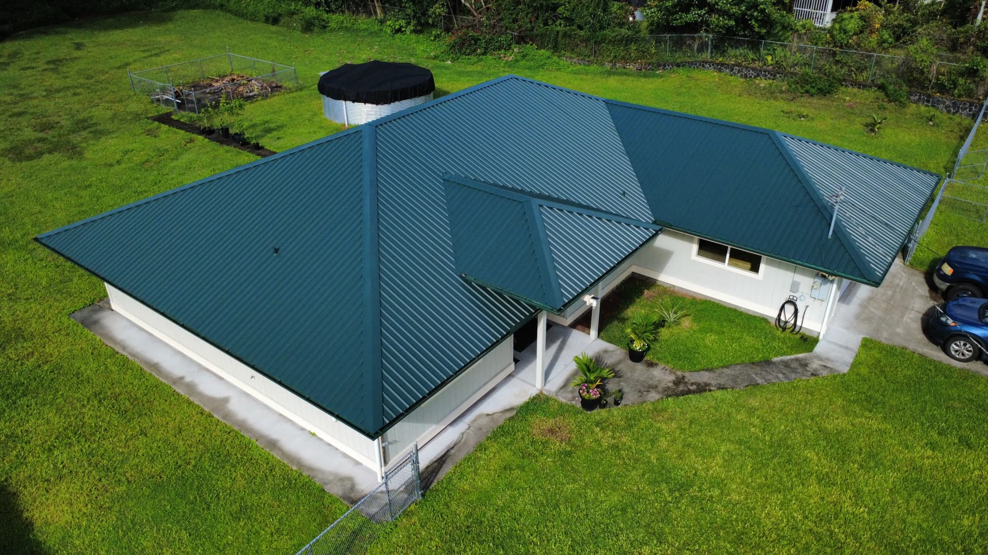 Gallery photos for Hawaii Metal Roof Restoration That Actually Holds Up: Image #8