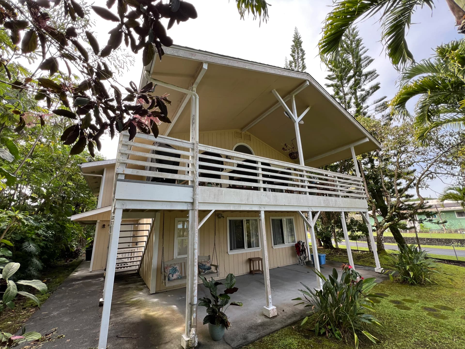 Gallery photos for Hawaii Home Exterior Painting Done Right - Full Restoration Included: Image #7